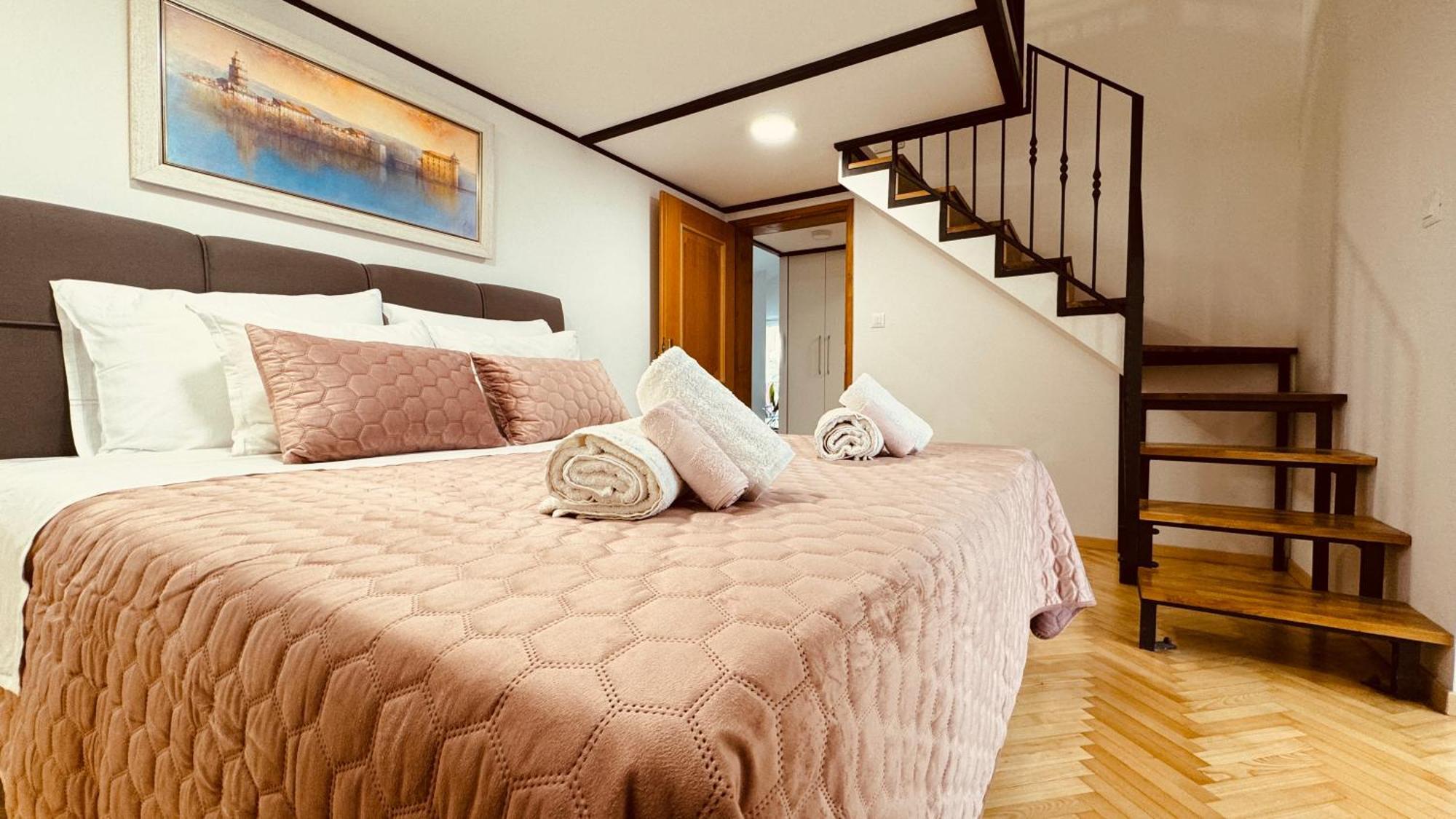 Apartamento Penthouse Lapis Split Exterior foto