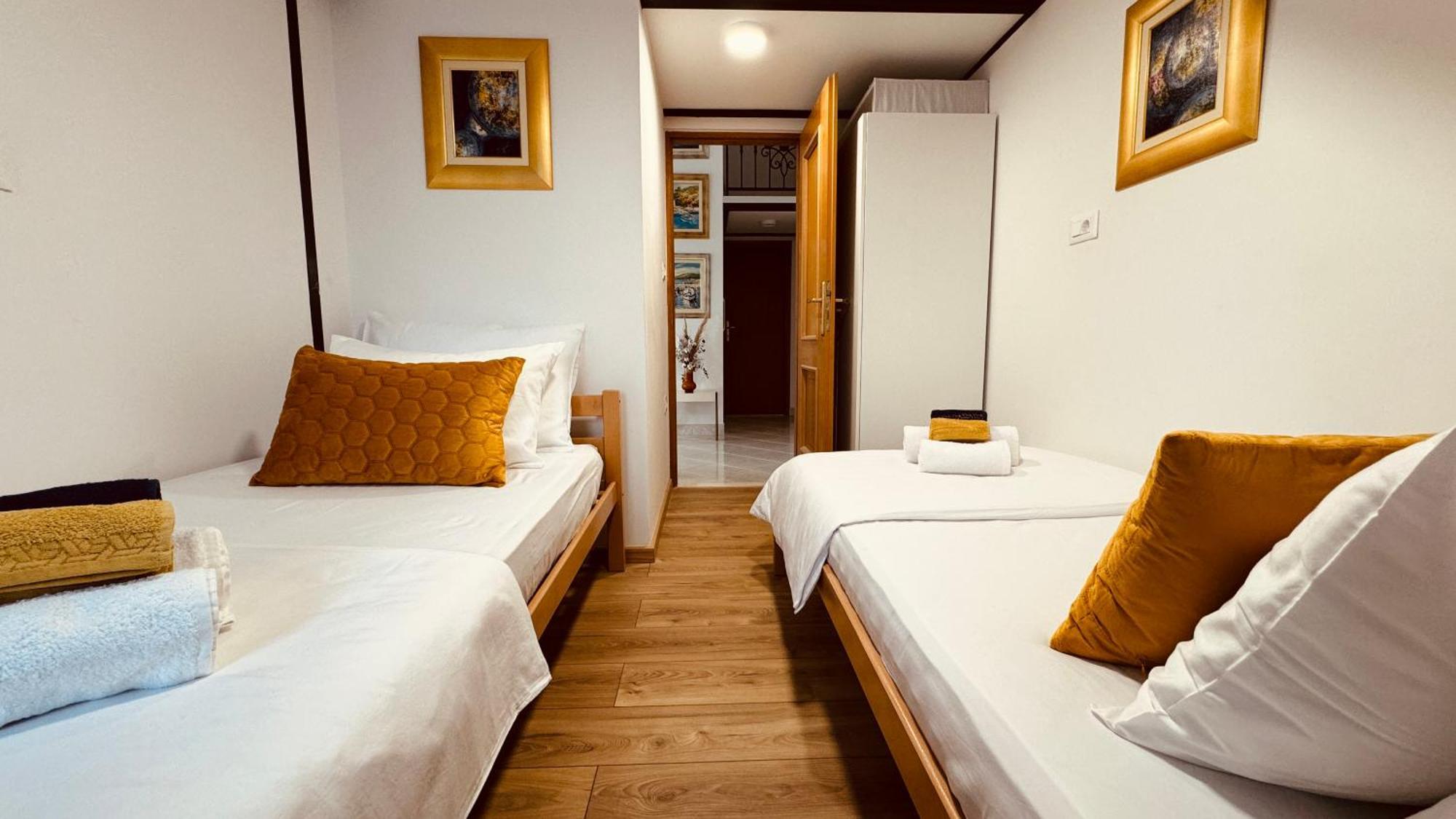 Apartamento Penthouse Lapis Split Exterior foto